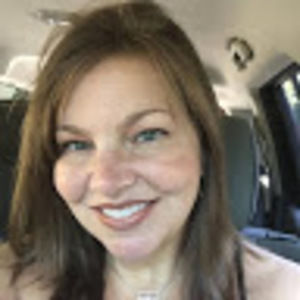 Meet your Posher, Caroline